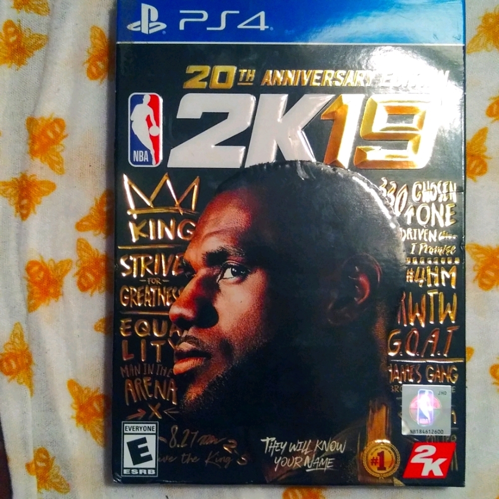 Men's ps4 NBA 2K19